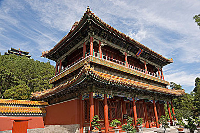 手机国产AV片:国产竞速新作问世,真实体验本土汽车文化魅力-2