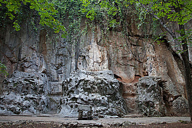 黄三色和黄三色有什么区别：赛车游戏色彩玄机，相同色系竟暗藏战术属性差异-2