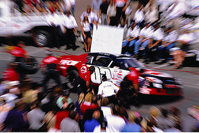 火影忍者黄色动漫：疾速传说，查克拉驱动下的忍者竞速对决-2