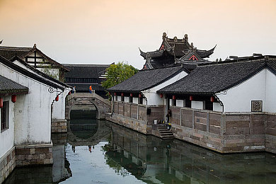 残虐 极端 疼痛 拳 极端的来源及影响：暴力美学的艺术，格斗游戏的叙事革命-1