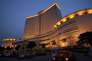 404搞黄：都市传说竞速新作上线，动态隐藏赛道与深度改装系统引爆探索热潮