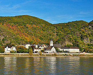 男生和女生一起拆拆很痛app：双人协作拆解模拟，硬核机械与欢乐共舞的虚拟车库之旅