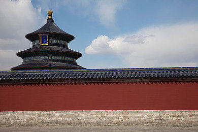 中国x站苹果安装包XDEVIOS：硬核改装与极限竞速，移动端的赛车工程艺术新标杆