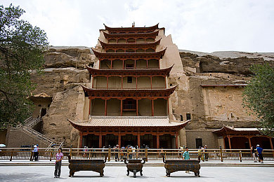 黄3.03下载：经典涂装引爆改装热潮，地平线3复古赛车调校深度解析-2