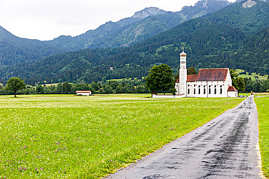 连体衣憋不住了尿裤子：极限竞速中的人类耐力，虚拟座舱内的生理策略博弈-3