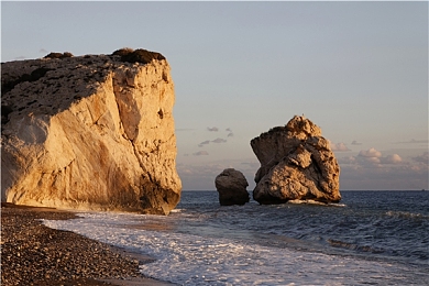 黄色App软件：极速狂飙都市风云，游走非法边缘的竞速哲学-3