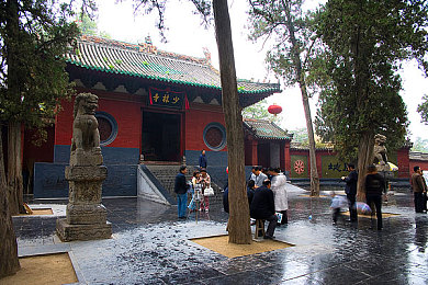 亚洲区一区二区三：极速疆域，分区竞逐中的驾驶哲学与成长之路