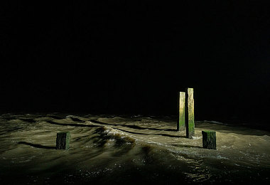 囯产av：极速风云国产荣耀正式上线，真实驾驶与国产车文化完美融合