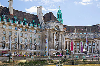 国产男同志：极速同温层，在赛车与内心双重赛道上驶向真我认同-1