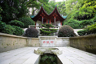 男男双龙Gay无套Gay无套：《极速双雄》今日上线，双人协作竞速开启全新默契对决时代