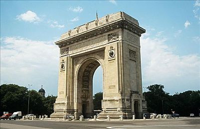 爱情岛论坛亚洲自拍品质：极致视觉盛宴，地平线5摄影模式打造竞速艺术大片-2