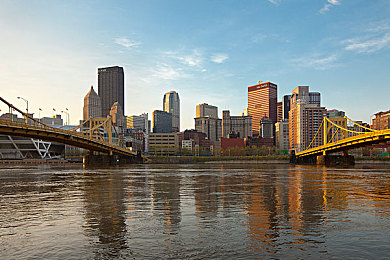 我受色综合:视觉交响,驰骋于光影与物理的共鸣诗篇-1