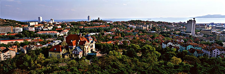 100款夜间禁用：暗夜驰骋，百鬼避行，生存竞速的终极试炼