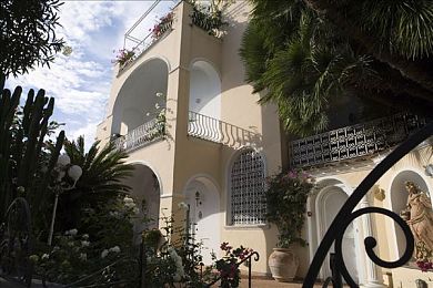 totahkahaykirguzx7777777：极速解码新作发布，赛车与解谜融合颠覆传统竞速体验