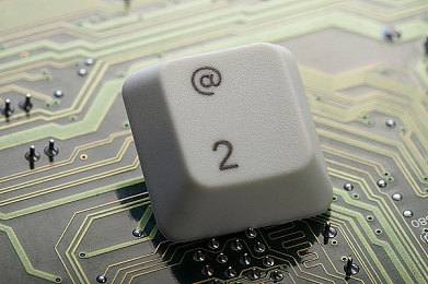 性爱国产av：极速传说，国产汽车文化竞速新作今秋震撼登场