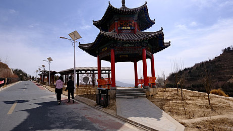 女子裸体软件：极速幻彩自定义狂飙，创意涂装与竞速激情完美融合