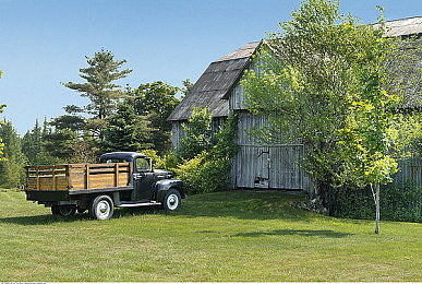 亚洲一区一区：霓虹山道，极速王者的虚拟试炼场