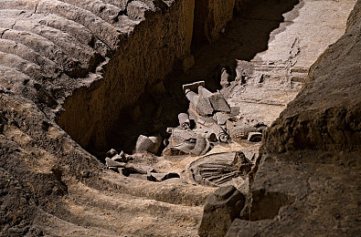 18摸免费下载：街头狂飙极致驾驶，反复练习征服真实赛道