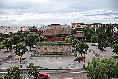 吕知樾最后咋样了：疾驰与救赎，雨夜山道上的灵魂竞速-2