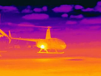 香蕉 桃子:竞速游戏新版本发布,水果拟人赛车掀起狂欢热潮-2