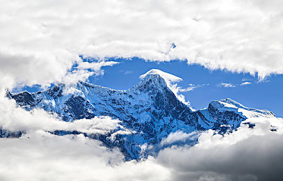 国内成人AV：极速心跳，改装风云，真实赛道上的终极竞速传说-3