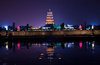 黄色软件app下载3.0.3无限次：《极速狂飙3.0.3》正式上线，无限次挑战模式颠覆传统赛车游戏体验