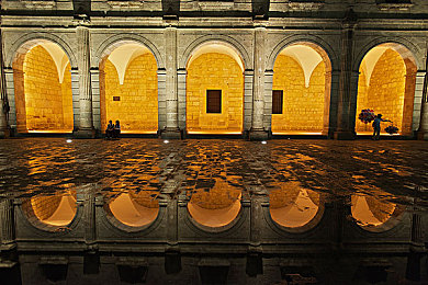 51cg fun：平民赛车逆袭传奇，废铁改装飙出极致乐趣-1