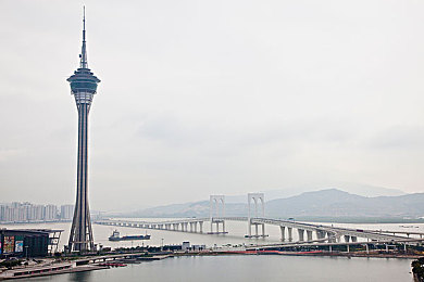 新国产AV：国产竞速新作发布，虚拟现实技术打造沉浸驾驶体验-1