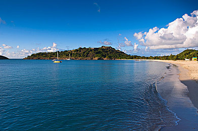 亚洲久区：经典车黄金时代回归，沉浸式亚洲赛道今日正式启程-2