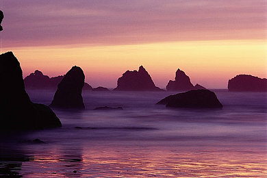 国产乱能：2030赛车新纪元，混沌改装系统颠覆传统竞速游戏体验