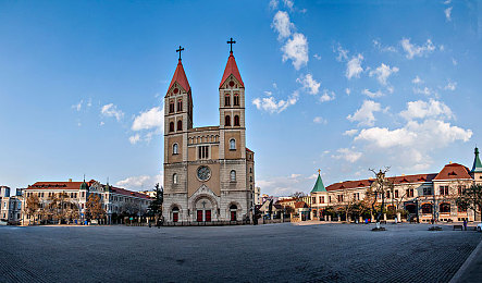 木下凛凛子朋友无法控制：情感涟漪，失控边缘的校园协奏曲