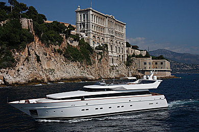 火辣导航APP：霓虹共生体，都市狂飙的数字命运交响曲-3