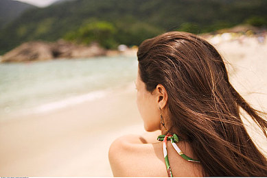 骚黄软件：代码车手的霓虹调校档案，在虚拟街头破解极速边界-3