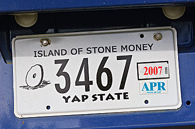 香蕉插蜜桃：水果赛车驶入像素赛道，竞速与策略甜蜜碰撞-2