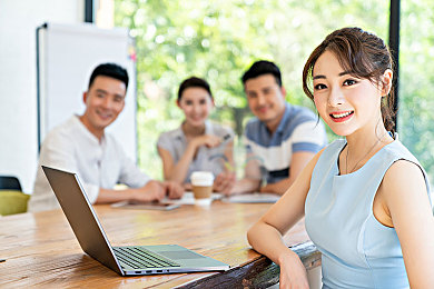 机机对机手机免费版下载安装大全2025：2025年竞速手游巅峰对决，免费体验极致改装与实时对战-2