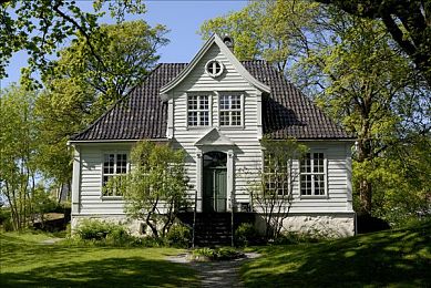 黄色一级APP下载303：极速狂飙303深度评测，硬核赛车新作征服传奇赛道-2