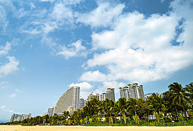 国产AⅤ：驰骋虚拟赛道，体验中国汽车工业的视觉革命