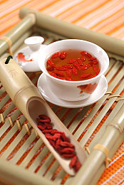 人与猪dna的杂交：驾驭活体赛车，体验基因改造竞速新纪元-2