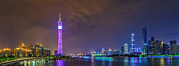 小黄鸭黄色软件：像素世界改装竞速，个性座驾由你打造