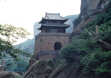 性惑白丝班长：校园竞速新纪元，硬核驾驶与青春赛道的终极融合-2