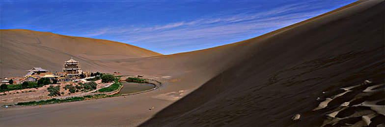 99re6在线：极速矩阵重启，动态赛道生存竞速挑战-2