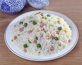 a片直播：竞速新作颠覆传统，直播互动重塑赛道风云-3