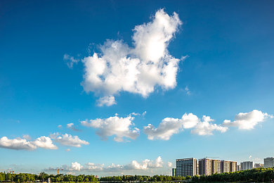 水母娘娘50厘米消失术:竞速新纪元,掌握空间折叠的精准艺术-2