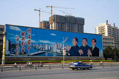 free性护士vidos猛烈:极速救护车驰骋都市,争分夺秒上演生命救援新体验-3