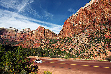 神秘网站入口男生版：虚幻引擎5打造赛博竞速新作，破解驾驶双重试炼今日上线-2