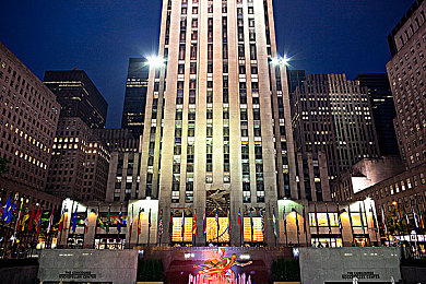 黄色软件3.033：数据狂飙，防火墙下的极速入侵-2