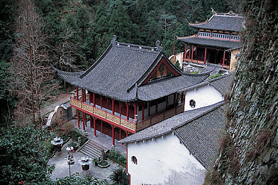 黄瓜视频app黄：极速黄金赛道，揭秘隐藏赛车与彩蛋任务攻略-2