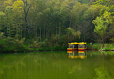 qqc十年沉淀2023：极光城开放世界上线，全新竞速时代正式开启-2