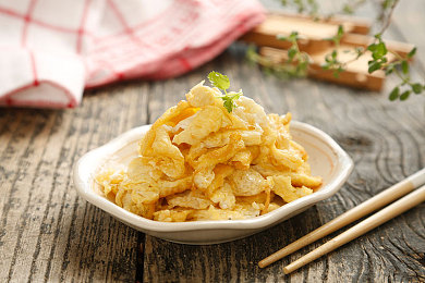 老头正添奶狂吃做乳：末世狂飙，生存竞速新游《废土老司机》获特别好评-2