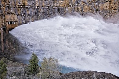 中国成人av：极速幻想新作，硬核驾驶模拟融合本土都市体验-2